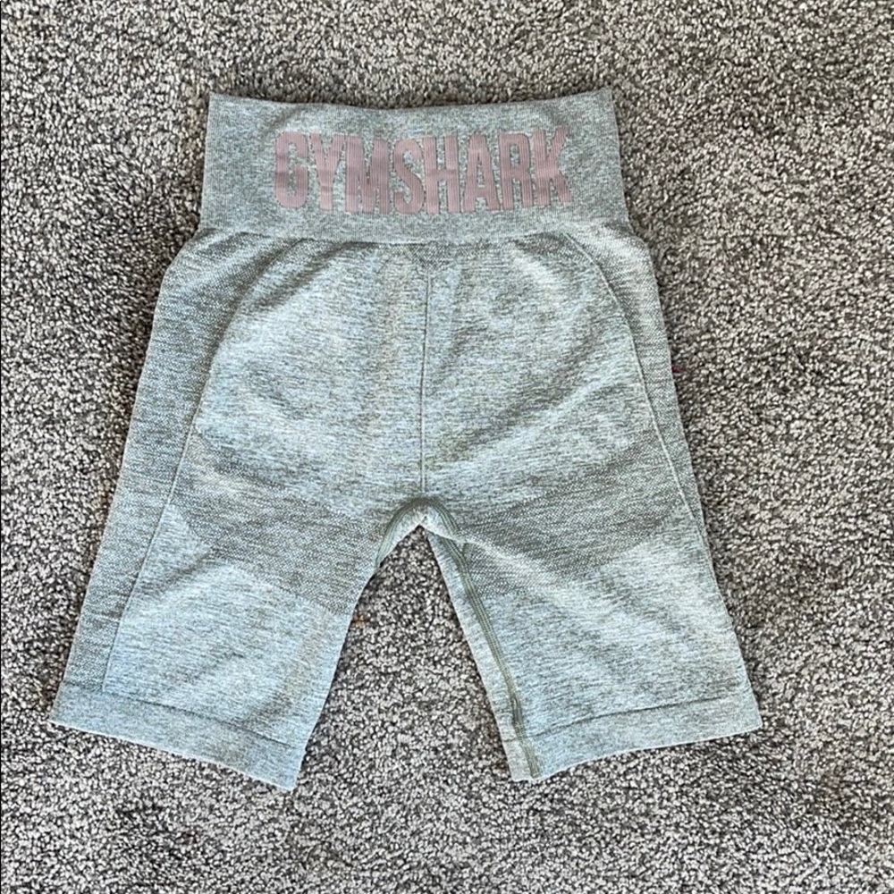 Gym shark biker shorts